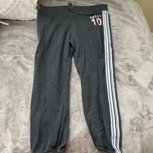 Victoria’s Secret Cropped Sweat Pants